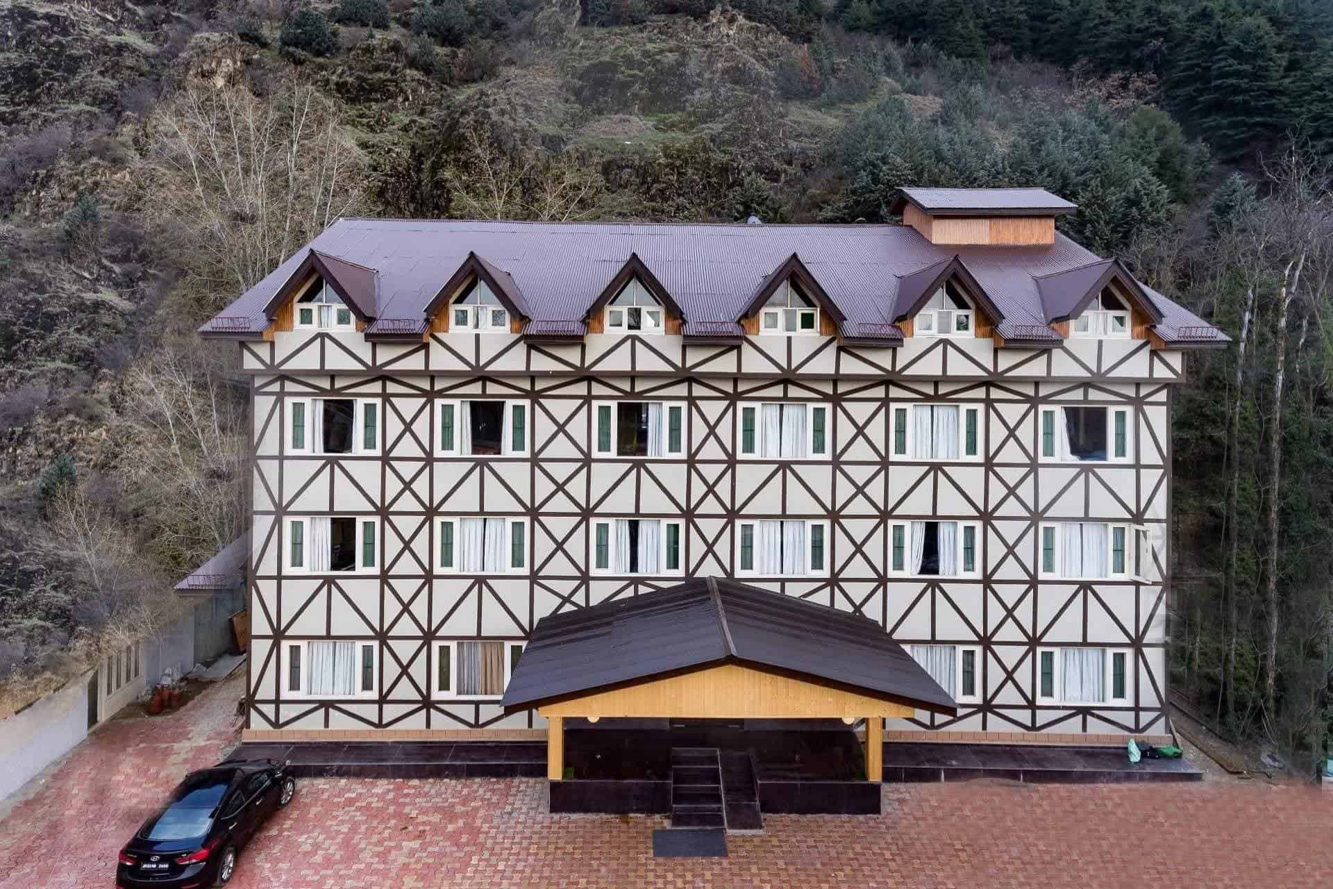 Hotel Green Heights